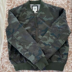 GAP XS Green Camo Bomber Jacket